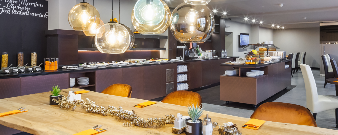 Empfangsmitarbeiter Hotel Lützow (m/w/d), 2. Bild