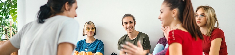 Teamleitung Kinder,- Jugend- und Familienhilfe (m/w/d) - Standorte Spandau/Wedding/Treptow-Köpenick, 1. Bild